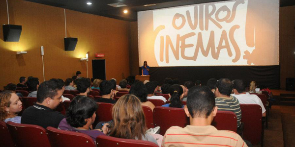 Outros Cinemas - Plateia1